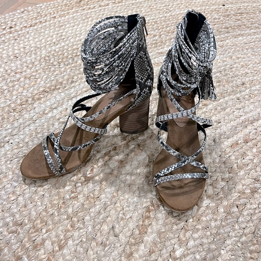 [jeffreycampbell] snake skin heeled strappy sandals, sz 7.5